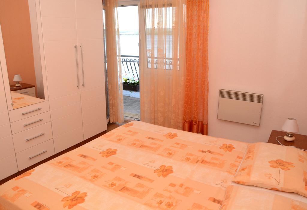 Apartments Soca Sibenik Luaran gambar